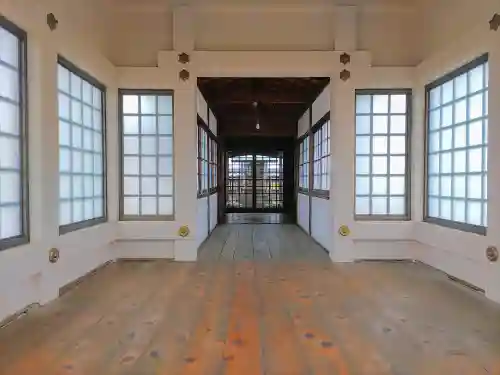 神明社（畑中）の本殿・本堂