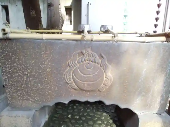 津軽稲荷神社の手水舎
