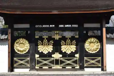 醍醐寺の山門・神門