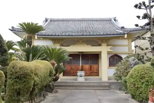 真観寺の本殿・本堂