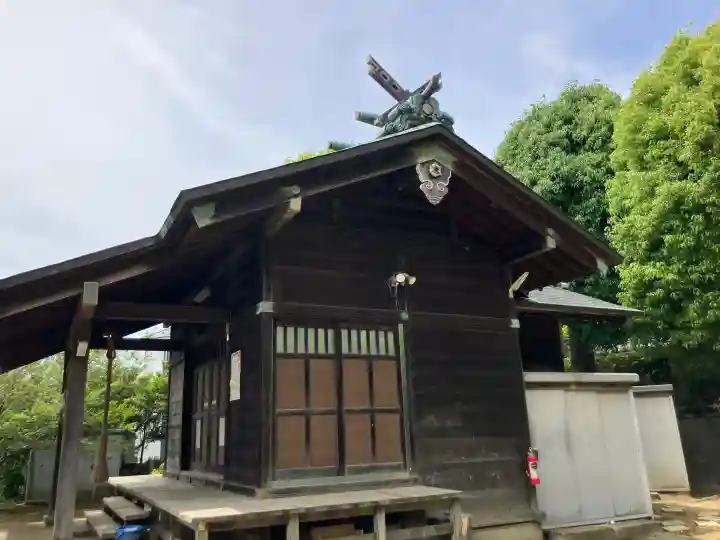 神明社の{uncategorized: "未分類", other: "その他", undefined: "問題あり", building: "その他建物", grave: "お墓", sacred_gate: "鳥居", guardian: "狛犬", statue: "像", buddha: "仏像", history: "歴史", nature: "自然", garden: "庭園", animal: "動物", pagoda: "塔", temizu: "手水舎", mountain_gate: "山門・神門", sanctuary: "本殿・本堂", subordinate: "末社・摂社", art: "芸術", scenery: "景色", jizo: "地蔵", ema: "絵馬", goshuin: "御朱印", omikuji: "おみくじ", items: "授与品その他", amulet: "お守り", goshuincho: "御朱印帳", eats: "食事", festival: "お祭り", votive_dance: "神楽", shichigosan: "七五三参", wedding: "結婚式", experience: "体験その他", initially: "初詣", around: "周辺", anti_infection: "感染症対策"}
