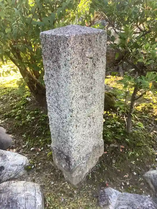 水鶏塚のその他建物