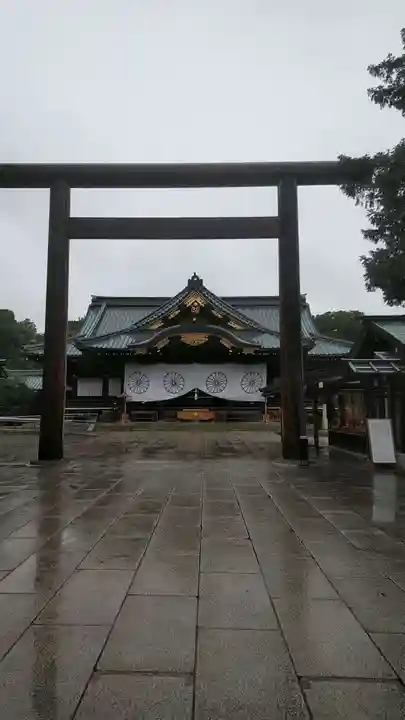靖國神社の鳥居