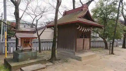 青渭神社の末社・摂社