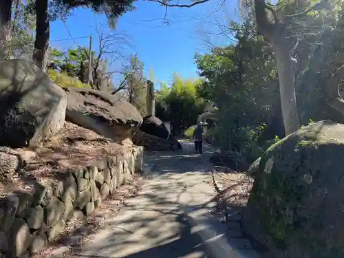 山梨岡神社(山梨県)