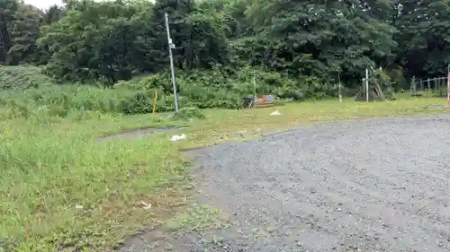 臼谷稲荷神社の庭園