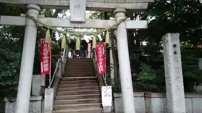 千束八幡神社の鳥居