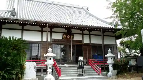 法話と天井絵の寺　観音寺の本殿