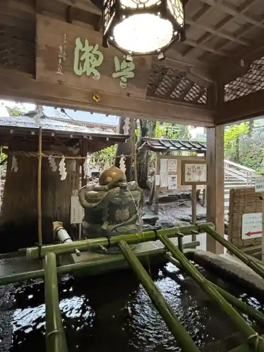 大神神社の{uncategorized: "未分類", other: "その他", undefined: "問題あり", building: "その他建物", grave: "お墓", sacred_gate: "鳥居", guardian: "狛犬", statue: "像", buddha: "仏像", history: "歴史", nature: "自然", garden: "庭園", animal: "動物", pagoda: "塔", temizu: "手水舎", mountain_gate: "山門・神門", sanctuary: "本殿・本堂", subordinate: "末社・摂社", art: "芸術", scenery: "景色", jizo: "地蔵", ema: "絵馬", goshuin: "御朱印", omikuji: "おみくじ", items: "授与品その他", amulet: "お守り", goshuincho: "御朱印帳", eats: "食事", festival: "お祭り", votive_dance: "神楽", shichigosan: "七五三参", wedding: "結婚式", experience: "体験その他", initially: "初詣", around: "周辺", anti_infection: "感染症対策"}