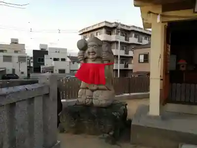 舞子六神社/まいこむの宮の像