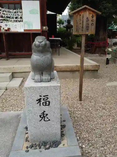 三輪神社の狛犬