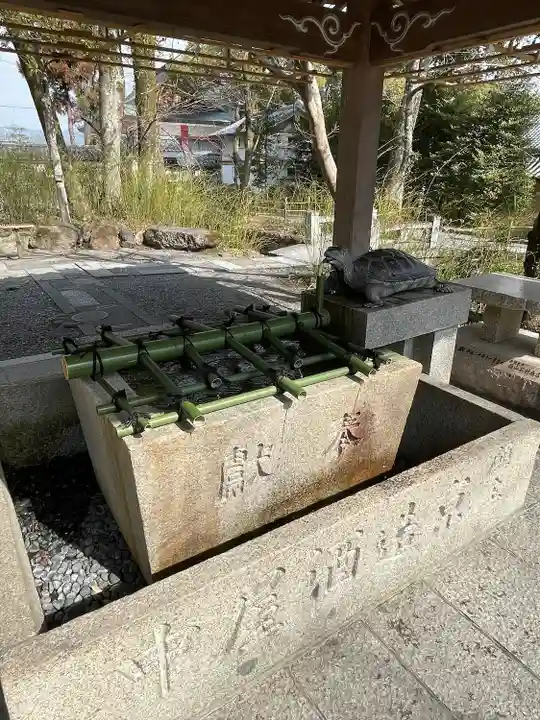 松尾大社の手水舎