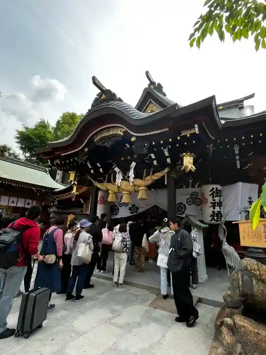 櫛田神社の{uncategorized: "未分類", other: "その他", undefined: "問題あり", building: "その他建物", grave: "お墓", sacred_gate: "鳥居", guardian: "狛犬", statue: "像", buddha: "仏像", history: "歴史", nature: "自然", garden: "庭園", animal: "動物", pagoda: "塔", temizu: "手水舎", mountain_gate: "山門・神門", sanctuary: "本殿・本堂", subordinate: "末社・摂社", art: "芸術", scenery: "景色", jizo: "地蔵", ema: "絵馬", goshuin: "御朱印", omikuji: "おみくじ", items: "授与品その他", amulet: "お守り", goshuincho: "御朱印帳", eats: "食事", festival: "お祭り", votive_dance: "神楽", shichigosan: "七五三参", wedding: "結婚式", experience: "体験その他", initially: "初詣", around: "周辺", anti_infection: "感染症対策"}