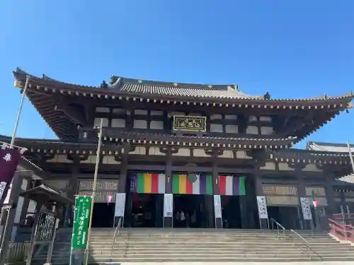川崎大師（平間寺）の{uncategorized: "未分類", other: "その他", undefined: "問題あり", building: "その他建物", grave: "お墓", sacred_gate: "鳥居", guardian: "狛犬", statue: "像", buddha: "仏像", history: "歴史", nature: "自然", garden: "庭園", animal: "動物", pagoda: "塔", temizu: "手水舎", mountain_gate: "山門・神門", sanctuary: "本殿・本堂", subordinate: "末社・摂社", art: "芸術", scenery: "景色", jizo: "地蔵", ema: "絵馬", goshuin: "御朱印", omikuji: "おみくじ", items: "授与品その他", amulet: "お守り", goshuincho: "御朱印帳", eats: "食事", festival: "お祭り", votive_dance: "神楽", shichigosan: "七五三参", wedding: "結婚式", experience: "体験その他", initially: "初詣", around: "周辺", anti_infection: "感染症対策"}