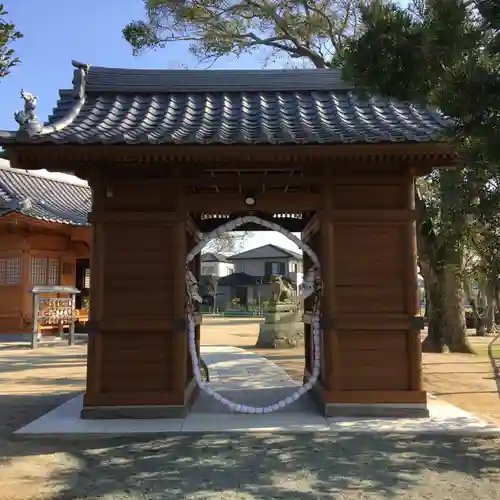 田脇日吉神社の山門・神門