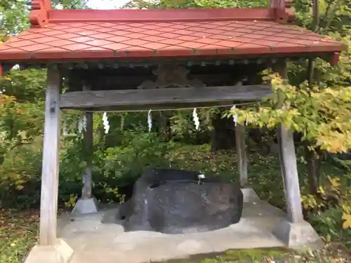 ニセコ狩太神社の手水