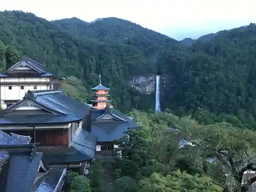 青岸渡寺の景色