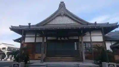 常楽寺の本殿・本堂