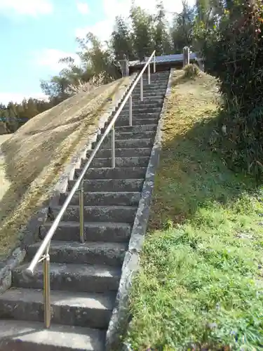 鬼王神社の建物その他