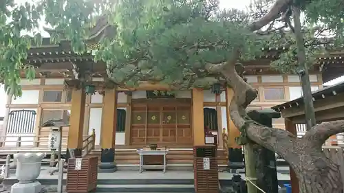 東雲寺の本殿・本堂
