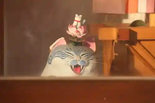 阿豆佐味天神社 立川水天宮の{uncategorized: "未分類", other: "その他", undefined: "問題あり", building: "その他建物", grave: "お墓", sacred_gate: "鳥居", guardian: "狛犬", statue: "像", buddha: "仏像", history: "歴史", nature: "自然", garden: "庭園", animal: "動物", pagoda: "塔", temizu: "手水舎", mountain_gate: "山門・神門", sanctuary: "本殿・本堂", subordinate: "末社・摂社", art: "芸術", scenery: "景色", jizo: "地蔵", ema: "絵馬", goshuin: "御朱印", omikuji: "おみくじ", items: "授与品その他", amulet: "お守り", goshuincho: "御朱印帳", eats: "食事", festival: "お祭り", votive_dance: "神楽", shichigosan: "七五三参", wedding: "結婚式", experience: "体験その他", initially: "初詣", around: "周辺", anti_infection: "感染症対策"}