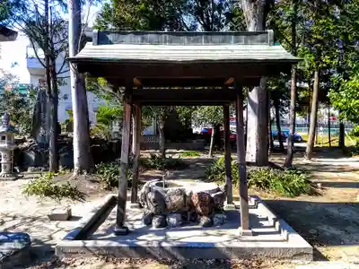 八幡社の手水舎