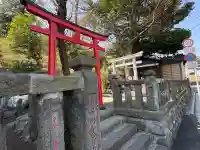 白旗稲荷神社の{uncategorized: "未分類", other: "その他", undefined: "問題あり", building: "その他建物", grave: "お墓", sacred_gate: "鳥居", guardian: "狛犬", statue: "像", buddha: "仏像", history: "歴史", nature: "自然", garden: "庭園", animal: "動物", pagoda: "塔", temizu: "手水舎", mountain_gate: "山門・神門", sanctuary: "本殿・本堂", subordinate: "末社・摂社", art: "芸術", scenery: "景色", jizo: "地蔵", ema: "絵馬", goshuin: "御朱印", omikuji: "おみくじ", items: "授与品その他", amulet: "お守り", goshuincho: "御朱印帳", eats: "食事", festival: "お祭り", votive_dance: "神楽", shichigosan: "七五三参", wedding: "結婚式", experience: "体験その他", initially: "初詣", around: "周辺", anti_infection: "感染症対策"}