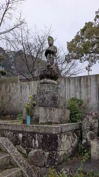 稱名寺(愛媛県)