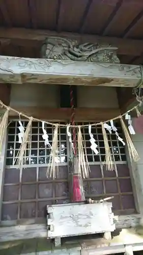 熊野神社の本殿