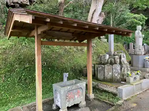 聖徳寺の手水舎