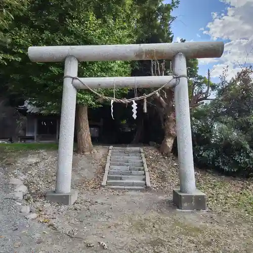 蠶養神社の鳥居