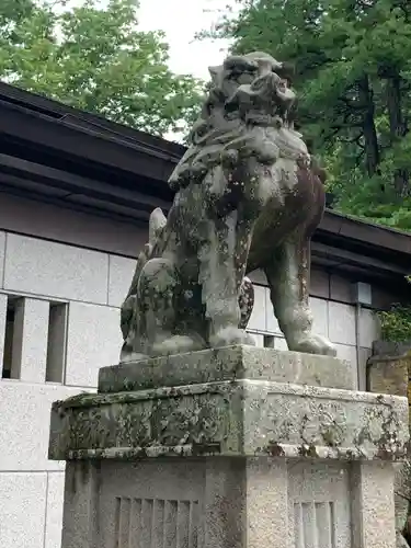 櫻山八幡宮の狛犬