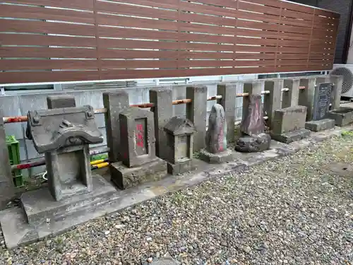 八百稲荷神社(千葉県)