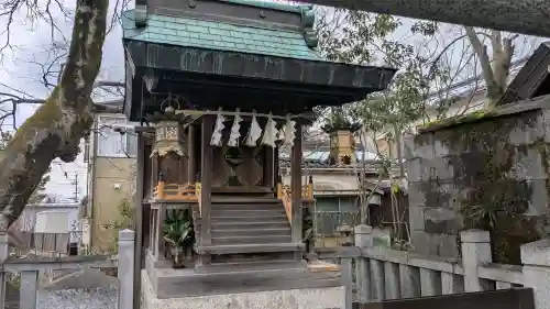 日吉神社の{uncategorized: "未分類", other: "その他", undefined: "問題あり", building: "その他建物", grave: "お墓", sacred_gate: "鳥居", guardian: "狛犬", statue: "像", buddha: "仏像", history: "歴史", nature: "自然", garden: "庭園", animal: "動物", pagoda: "塔", temizu: "手水舎", mountain_gate: "山門・神門", sanctuary: "本殿・本堂", subordinate: "末社・摂社", art: "芸術", scenery: "景色", jizo: "地蔵", ema: "絵馬", goshuin: "御朱印", omikuji: "おみくじ", items: "授与品その他", amulet: "お守り", goshuincho: "御朱印帳", eats: "食事", festival: "お祭り", votive_dance: "神楽", shichigosan: "七五三参", wedding: "結婚式", experience: "体験その他", initially: "初詣", around: "周辺", anti_infection: "感染症対策"}