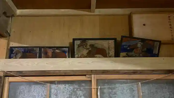 三好八幡神社の{uncategorized: "未分類", other: "その他", undefined: "問題あり", building: "その他建物", grave: "お墓", sacred_gate: "鳥居", guardian: "狛犬", statue: "像", buddha: "仏像", history: "歴史", nature: "自然", garden: "庭園", animal: "動物", pagoda: "塔", temizu: "手水舎", mountain_gate: "山門・神門", sanctuary: "本殿・本堂", subordinate: "末社・摂社", art: "芸術", scenery: "景色", jizo: "地蔵", ema: "絵馬", goshuin: "御朱印", omikuji: "おみくじ", items: "授与品その他", amulet: "お守り", goshuincho: "御朱印帳", eats: "食事", festival: "お祭り", votive_dance: "神楽", shichigosan: "七五三参", wedding: "結婚式", experience: "体験その他", initially: "初詣", around: "周辺", anti_infection: "感染症対策"}