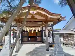 高靇神社の本殿