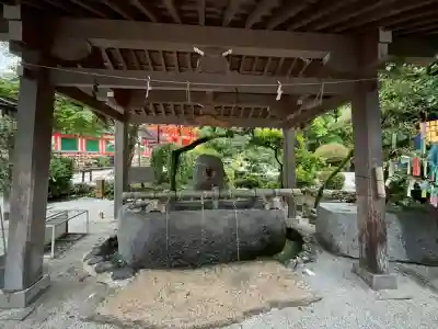 賀茂別雷神社(上賀茂神社)の手水舎