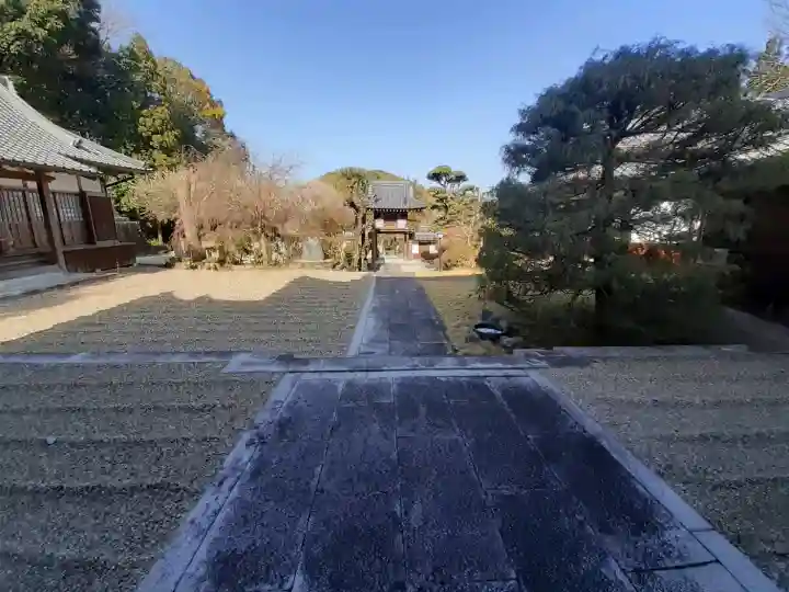 光雲寺の{uncategorized: "未分類", other: "その他", undefined: "問題あり", building: "その他建物", grave: "お墓", sacred_gate: "鳥居", guardian: "狛犬", statue: "像", buddha: "仏像", history: "歴史", nature: "自然", garden: "庭園", animal: "動物", pagoda: "塔", temizu: "手水舎", mountain_gate: "山門・神門", sanctuary: "本殿・本堂", subordinate: "末社・摂社", art: "芸術", scenery: "景色", jizo: "地蔵", ema: "絵馬", goshuin: "御朱印", omikuji: "おみくじ", items: "授与品その他", amulet: "お守り", goshuincho: "御朱印帳", eats: "食事", festival: "お祭り", votive_dance: "神楽", shichigosan: "七五三参", wedding: "結婚式", experience: "体験その他", initially: "初詣", around: "周辺", anti_infection: "感染症対策"}
