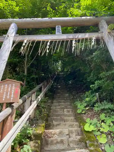 高倉神社の鳥居