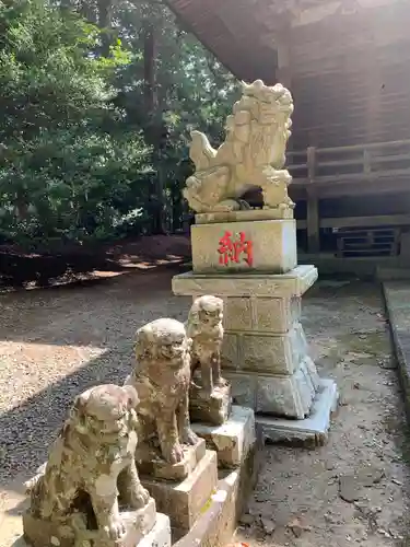 龜山神社の狛犬