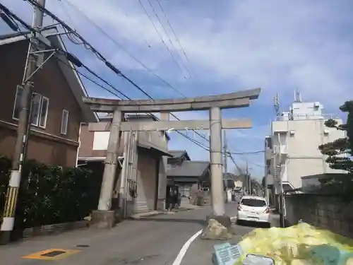 日岡神社の鳥居