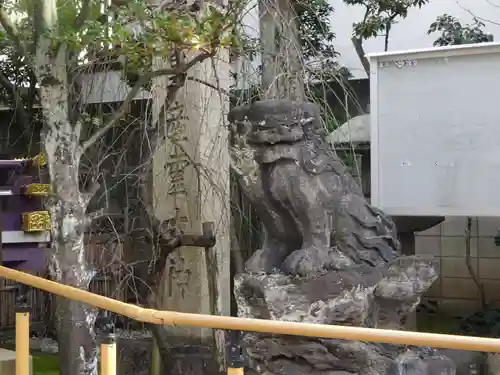 高木神社の狛犬