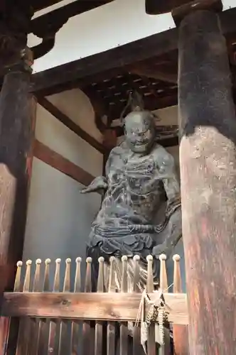 法隆寺の像