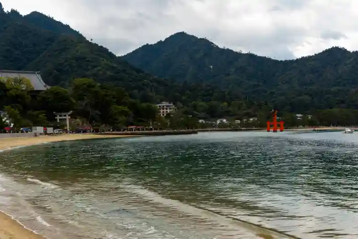 厳島神社(広島県)