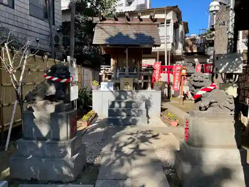 高円寺氷川神社の末社