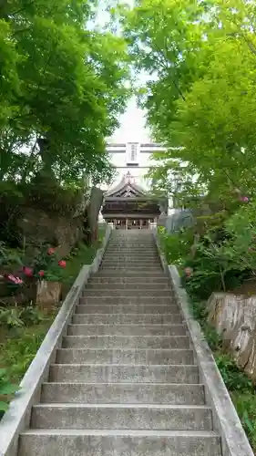 石都々古和気神社の建物その他