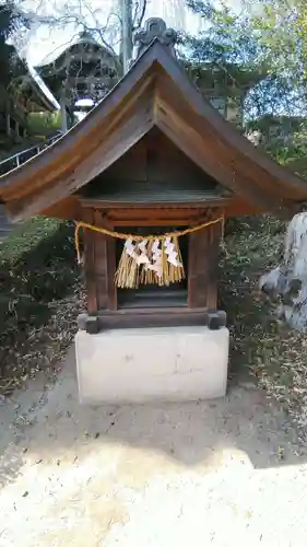 館腰神社の末社・摂社