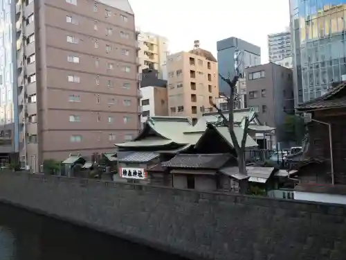 柳森神社の{uncategorized: "未分類", other: "その他", undefined: "問題あり", building: "その他建物", grave: "お墓", sacred_gate: "鳥居", guardian: "狛犬", statue: "像", buddha: "仏像", history: "歴史", nature: "自然", garden: "庭園", animal: "動物", pagoda: "塔", temizu: "手水舎", mountain_gate: "山門・神門", sanctuary: "本殿・本堂", subordinate: "末社・摂社", art: "芸術", scenery: "景色", jizo: "地蔵", ema: "絵馬", goshuin: "御朱印", omikuji: "おみくじ", items: "授与品その他", amulet: "お守り", goshuincho: "御朱印帳", eats: "食事", festival: "お祭り", votive_dance: "神楽", shichigosan: "七五三参", wedding: "結婚式", experience: "体験その他", initially: "初詣", around: "周辺", anti_infection: "感染症対策"}