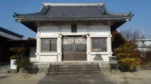 貝津神社の本殿・本堂