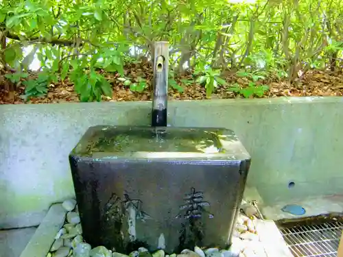 稲毛神社の手水舎